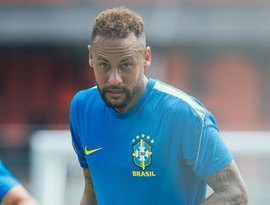 Imprensa internacional repercute comportamento de Neymar e vê jogador 'fora de controle'