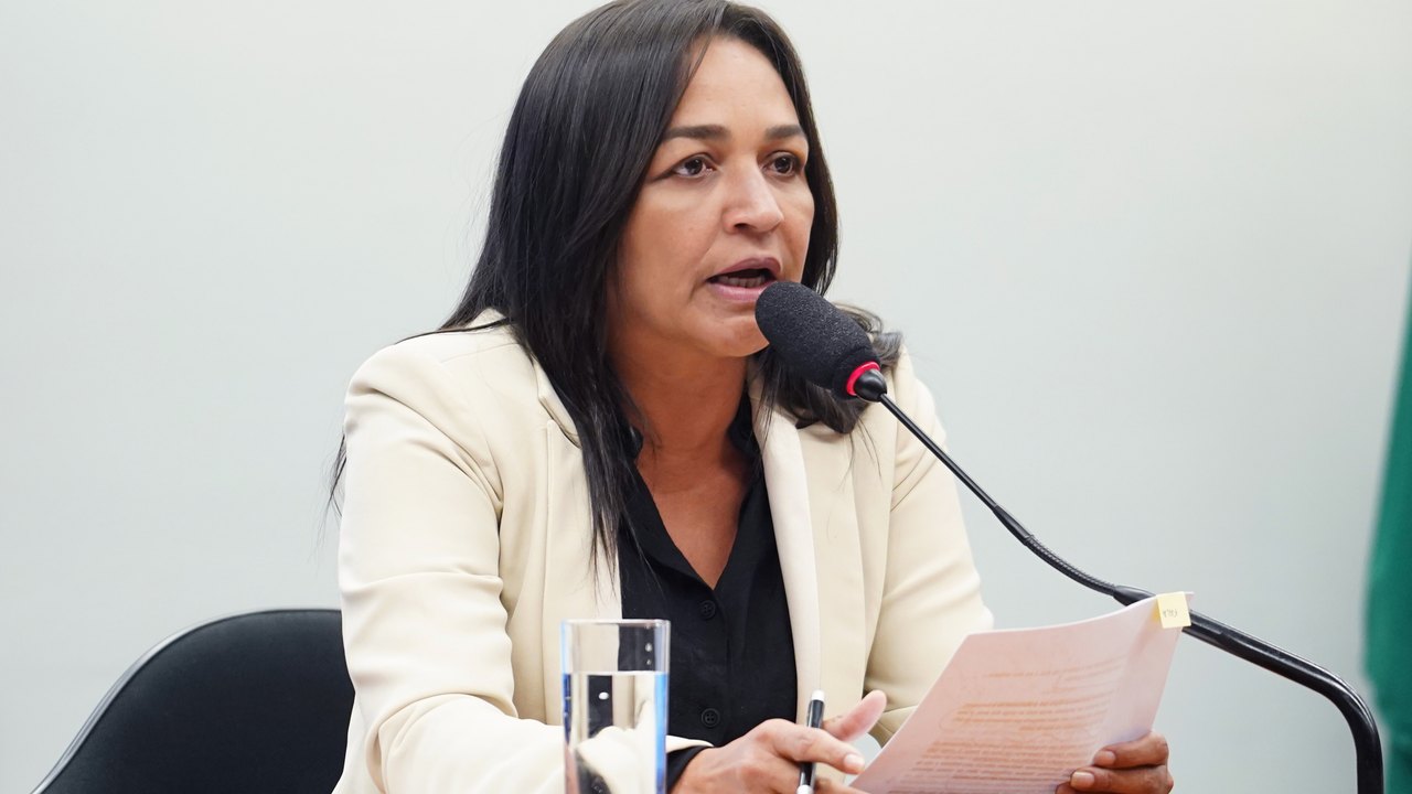 Congresso aprova crédito para pagamento do piso salarial da enfermagem