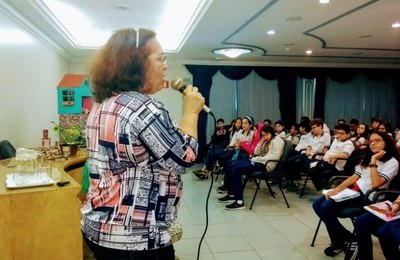 Slum faz palestra para estudantes sobre coleta seletiva