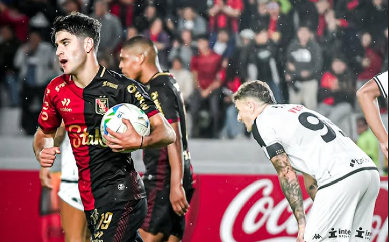 Vasco vacila no final e fica no empate com o Melgar na estreia da Sul-Americana