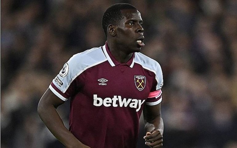 Zouma, francês do West Ham, se declara culpado por maltratar os próprios gatos