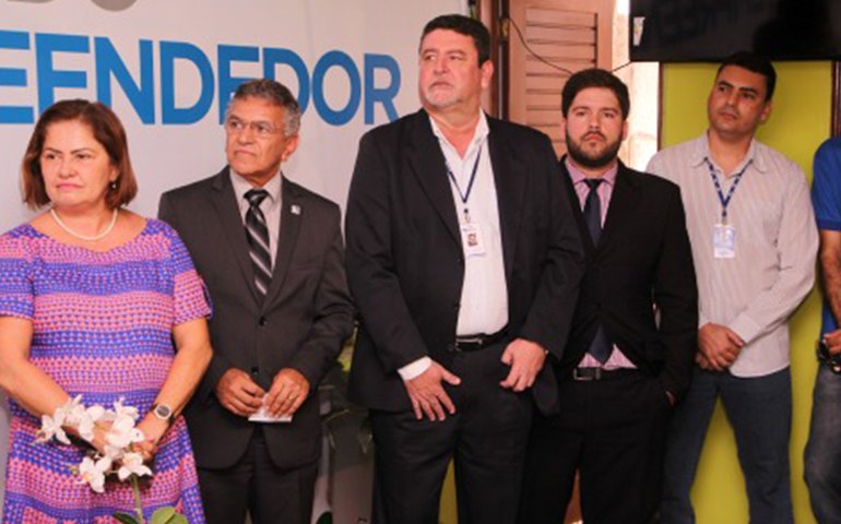 Arapiraca instala Juceal Express e facilita abertura de empresas