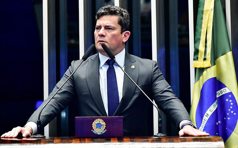 Moro cobra proteção a agentes da lei após assassinato de delegado em SP