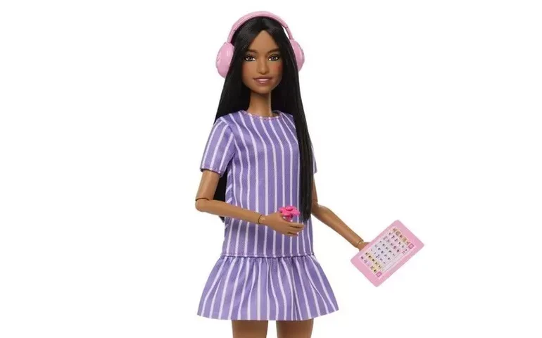 Mattel lança 1ª Barbie com transtorno do espectro autista