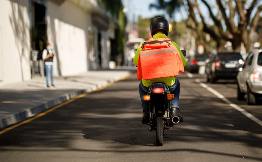 Comissão especial sobre transporte e entrega por aplicativo será instalada nesta terça