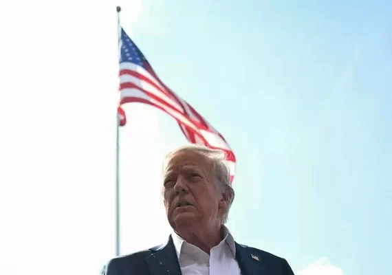 Trump fecha acordo com Otan para enviar armas à Ucrânia