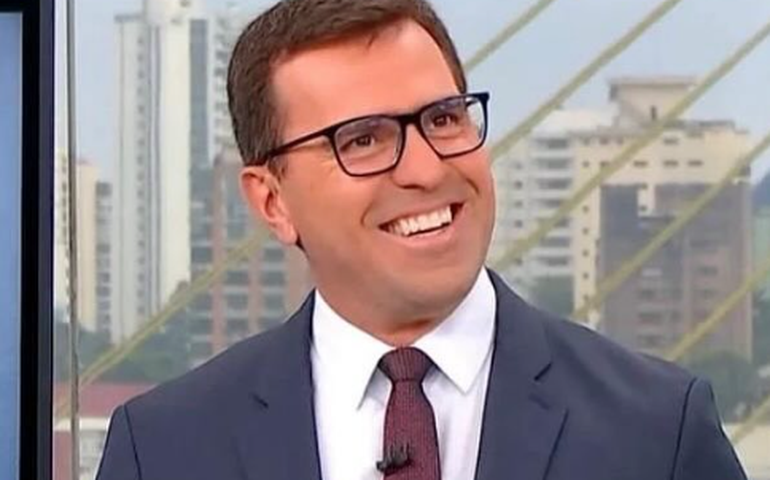 Rodrigo Bocardi publica vídeo e dá pistas sobre retorno à TV