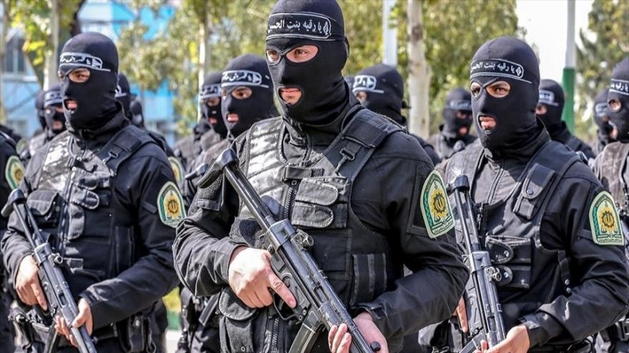 Polícia iraniana prende 35 pessoas em reunião 'satanista'