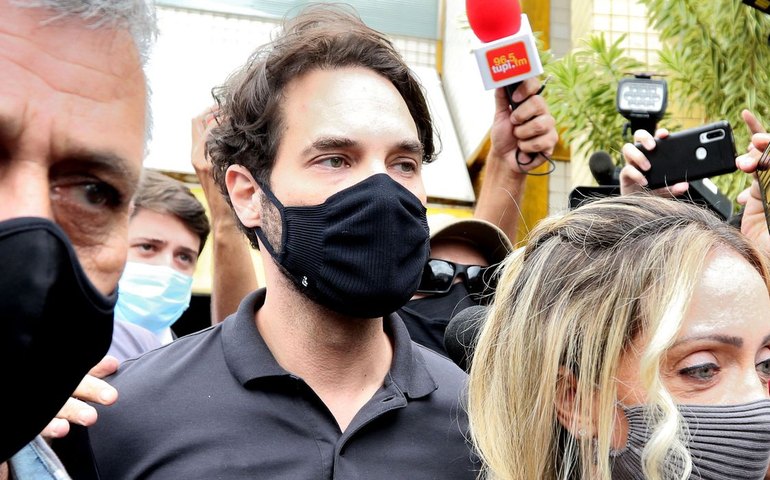 Alerj revoga honraria concedida a Dr. Jairinho