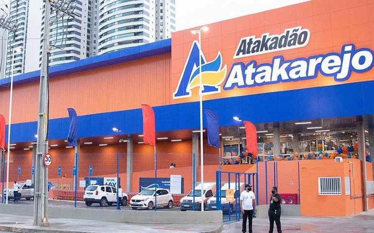 Pátria Investimentos entra no segmento de atacarejos ao adquirir controle da rede baiana Atakarejo