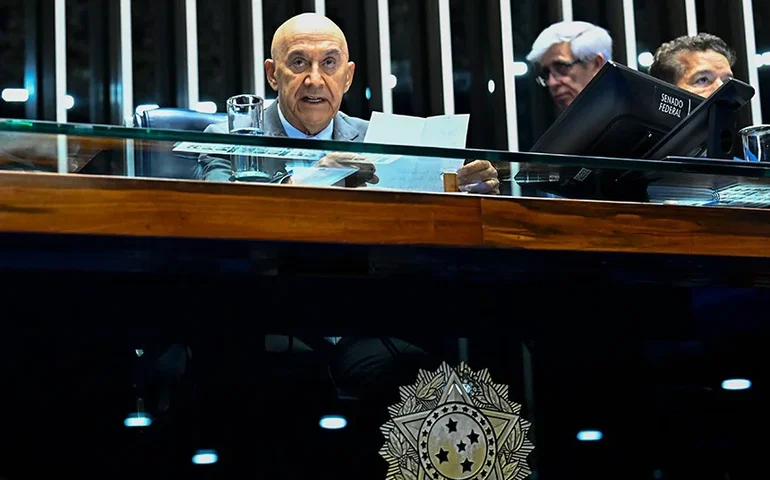 Confúcio Moura destaca desafios da Amazônia e política ambiental na COP 30