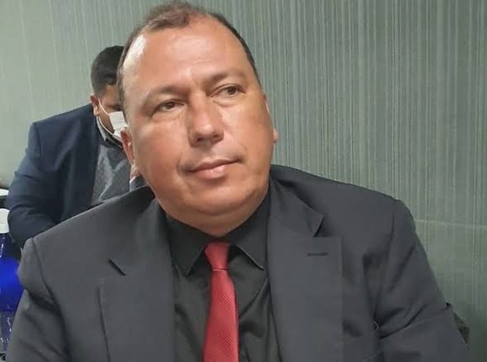 Vereador Fabiano Leão volta a cobrar do DER mais segurança em trechos da AL 115 em Arapiraca
