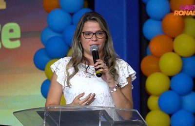 Democratas: Gaby Ronalsa oficializa candidatura a vereadora por Maceió 