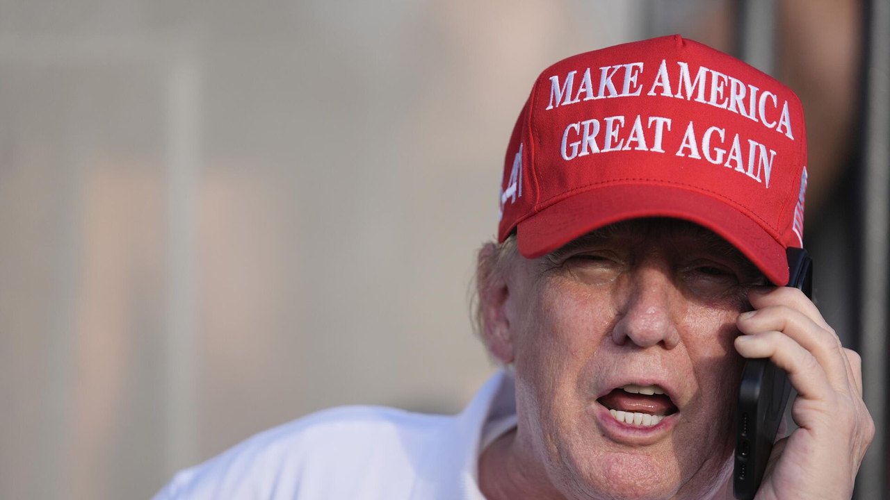 Trump ameaça impor tarifa de 25% ao México e ao Canadá até que a crise da imigração seja resolvida