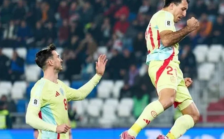 Espanha goleia Geórgia, mantém 100% e fica muito perto da Copa do Mundo