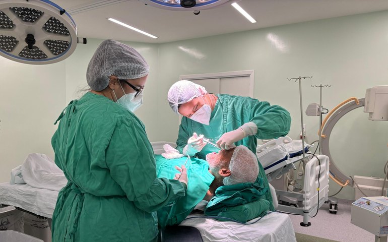 Integração entre odontologia e cardiologia garante segurança cirúrgica a paciente