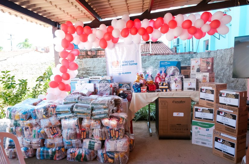 Instituto na Barra de Santo Antônio recebe doação do Alagoas Sem Fome