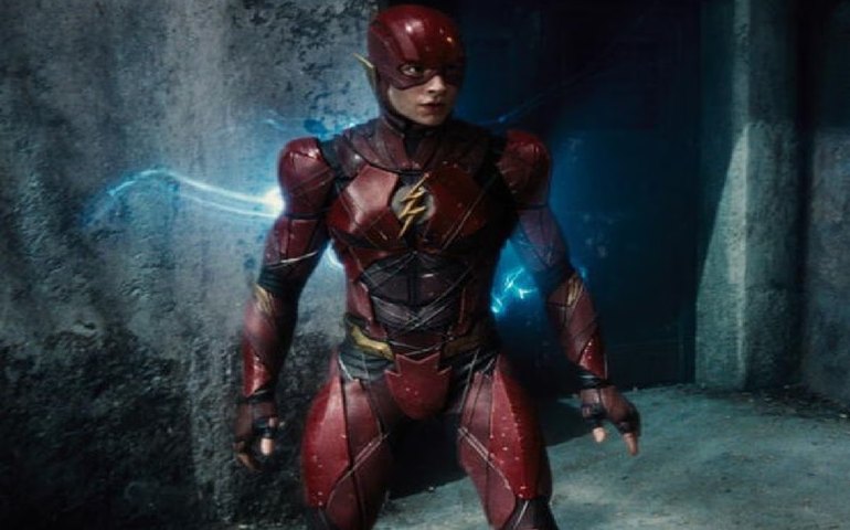 Futuro de Ezra Miller como Flash será definido após sua recuperação