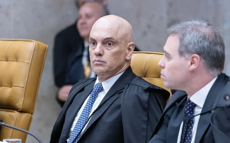 Alexandre de Moraes reafirma legalidade de atos no TSE