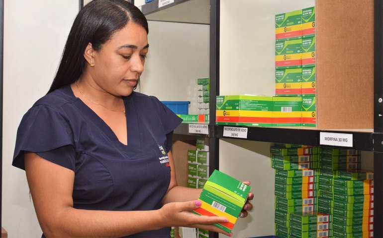 Remédios de alto custo entregues gratuitamente garantem tratamento aos alagoanos