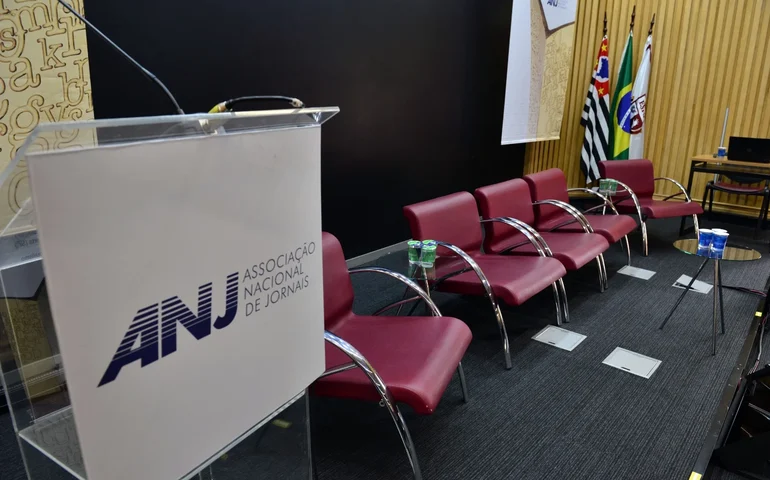 Premiado pelo jornalismo, Instituto Palavra Aberta é referência nacional para a liberdade de expressão