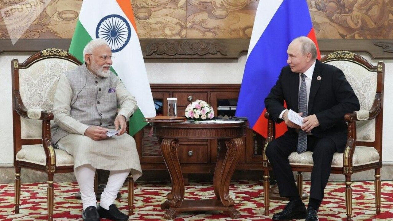 Índia apoia iniciativas de paz no conflito ucraniano, assegura Modi em encontro com Putin
