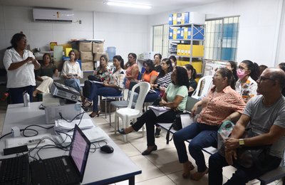 Projeto Presença: Educação capacita servidores para utilizar plataforma de Busca Ativa Escolar