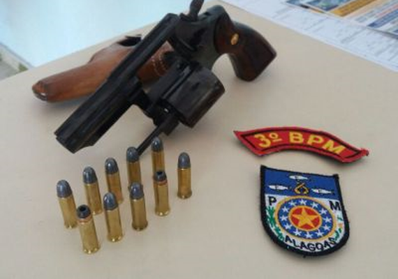 3º BPM realiza apreensões de armas de fogo e drogas nos municípios de Arapiraca e Craíbas