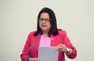 Fátima Canuto defende uma política mais efetiva de combate ao câncer