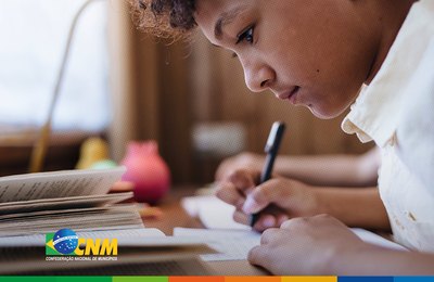 Participe: Grupo de Trabalho da Educação Municipalista é instituído pela CNM