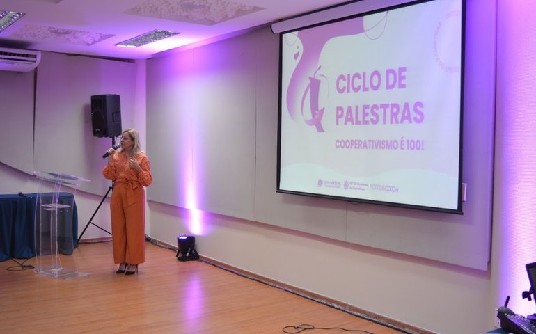 3º encontro do Ciclo de Palestras – Cooperativismo é 100! &#8211; supera expectativa de público