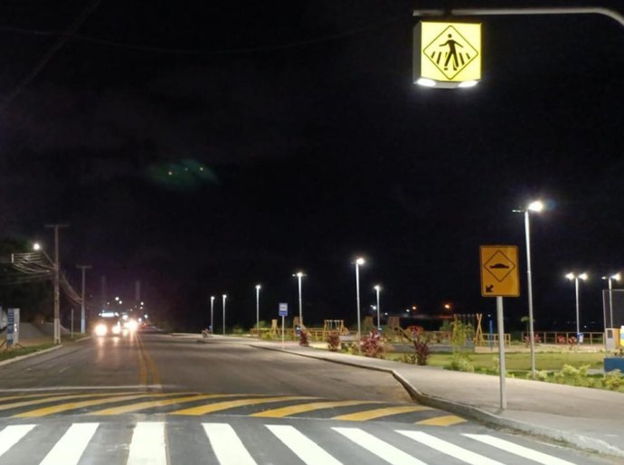 Trabalho de sinalização segue em vias de Maceió