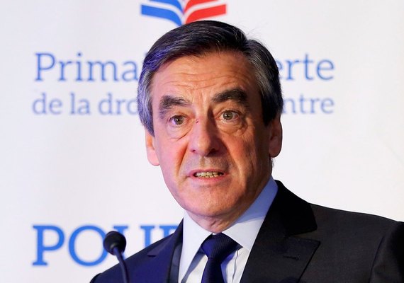 Pesquisa indica vitória de Fillon sobre Le Pen em eleição presidencial da França