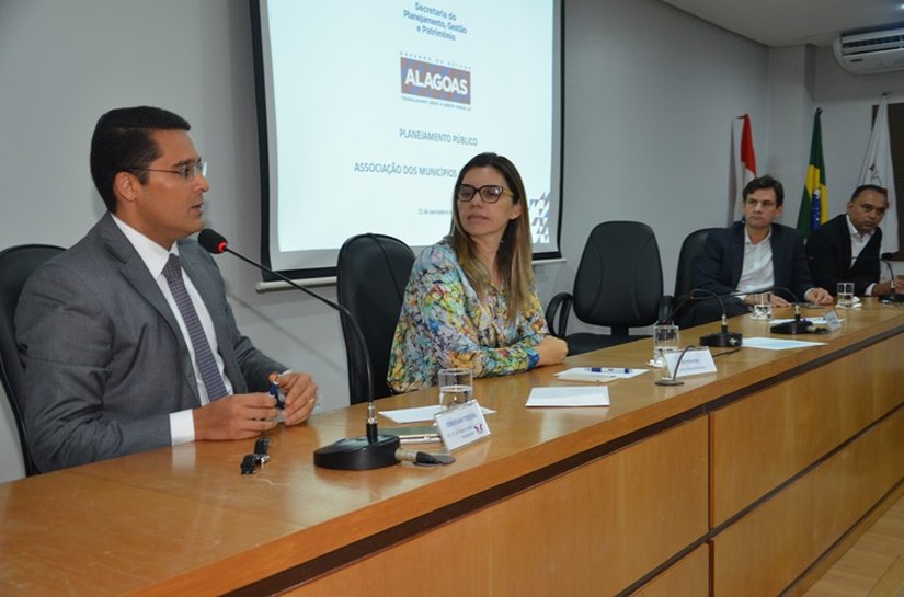 Capacitação de técnicos precisa ser prioridade, diz secretário Christian Teixeira