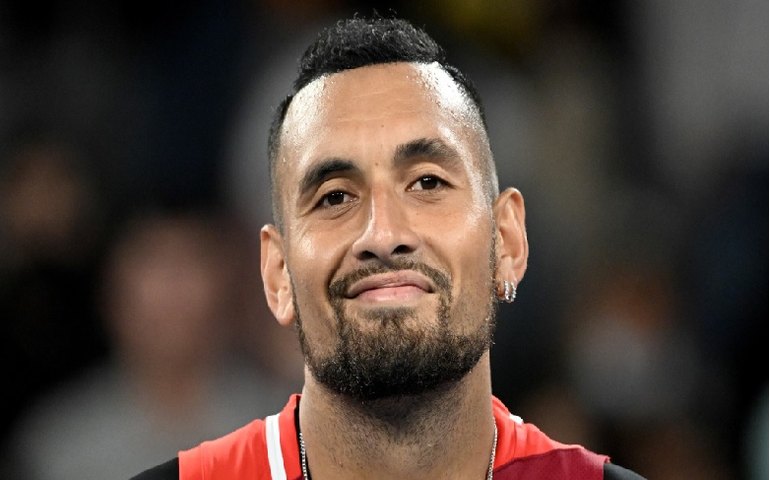 Kyrgios revela problemas com álcool: ‘Minha vida estava fora de controle’