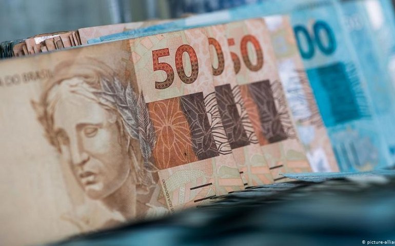 O Brasil precisa rever seu teto de gastos?