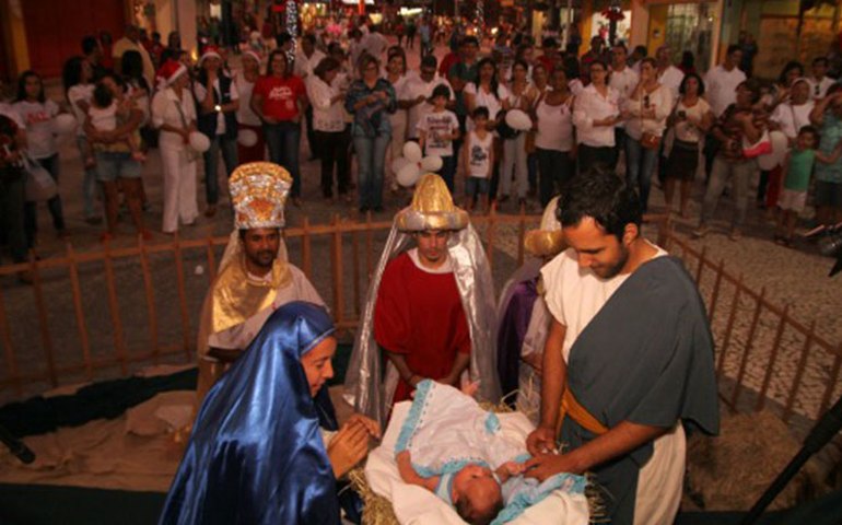 Arapiraca: Programação do &#8216;Natal Mágico&#8217; percorre praças da cidade