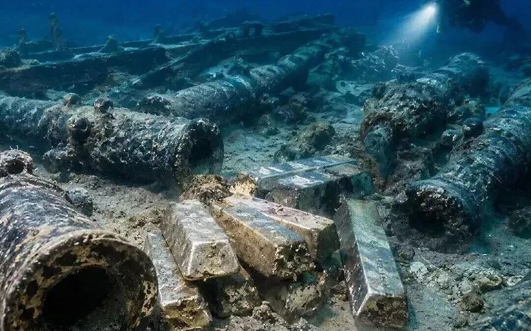 Arqueólogos descobrem rede clandestina de armas e prata do século XVII na Espanha