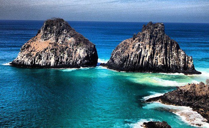 Baía do Sancho, no santuário de Fernando de Noronha Baía do Sancho, no santuário de Fernando de Noronha