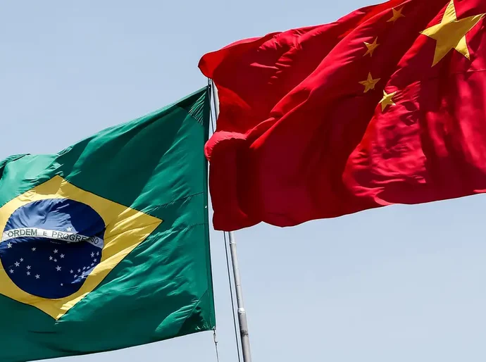Emprego no comércio Brasil-China cresce mais que nas demais parcerias