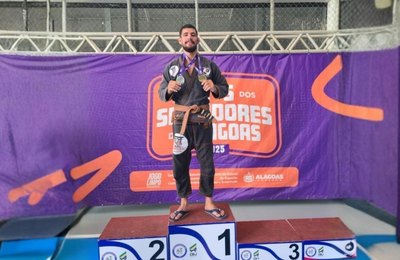 Colaborador do Itec conquista dois títulos nos Jogos dos Servidores 2025