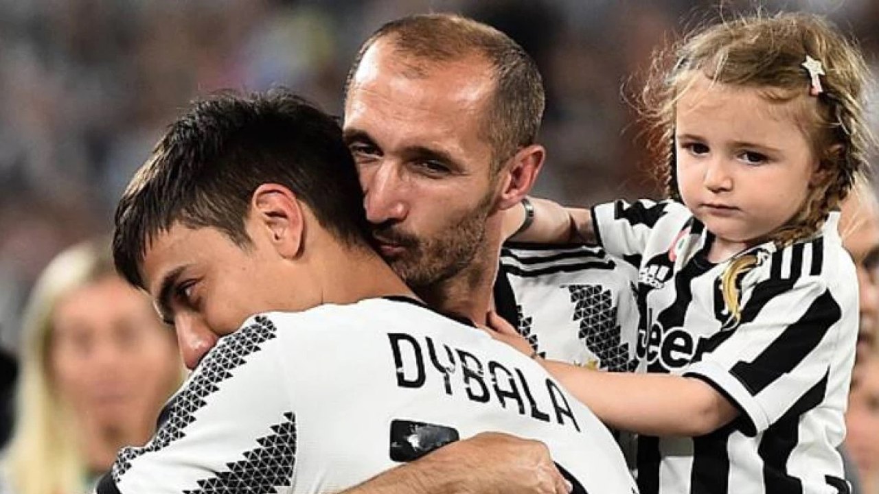 Marido de Urach publica suposto áudio em que ela sugere sacrifício ao filho