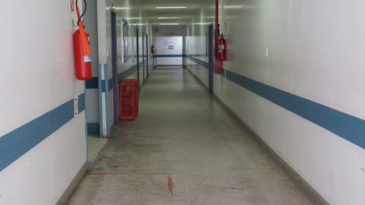 Hospital Geral do Estado mantém corredores vazios há três meses