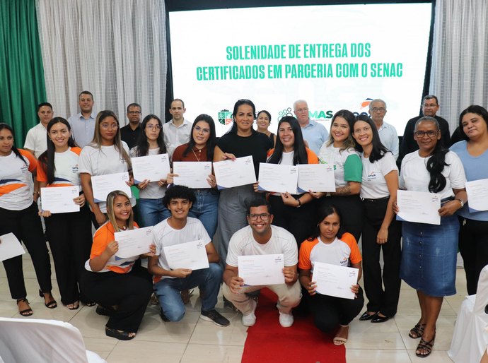 Mais de 100 alunos recebem certificados de cursos profissionais pelo Senac Alagoas e pela Prefeitura de Messias