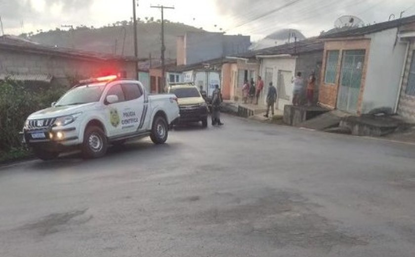 Casal é executado em um cercado na cidade de Viçosa