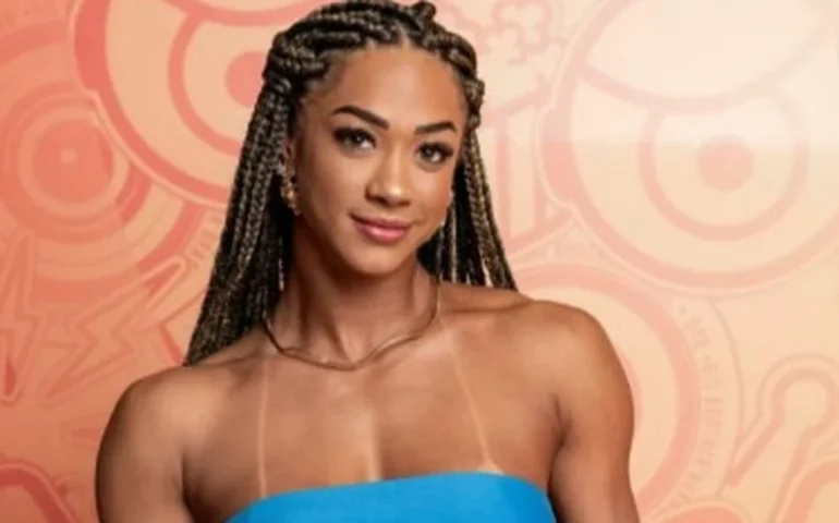 'BBB 25': Aline se pronuncia após Vinícius revelar bissexualidade e diz ter orgulho do amigo