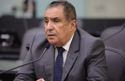 Inácio Loiola pede instalação de proteção em ponte entre AL e BA para prevenir suicídios