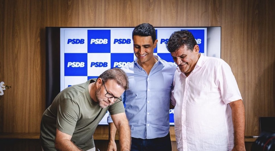 Aldo Loureiro, Léo Loureiro e JHC