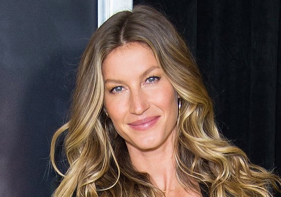 Gisele Bündchen esclarece rumores de que teria se recusado a tirar foto com fã