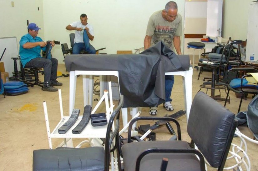 SMS monta oficina para recuperação de mobiliário